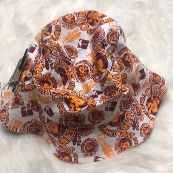 Cavaliers 47 brand size small bucket hat - Picture 2 of 4